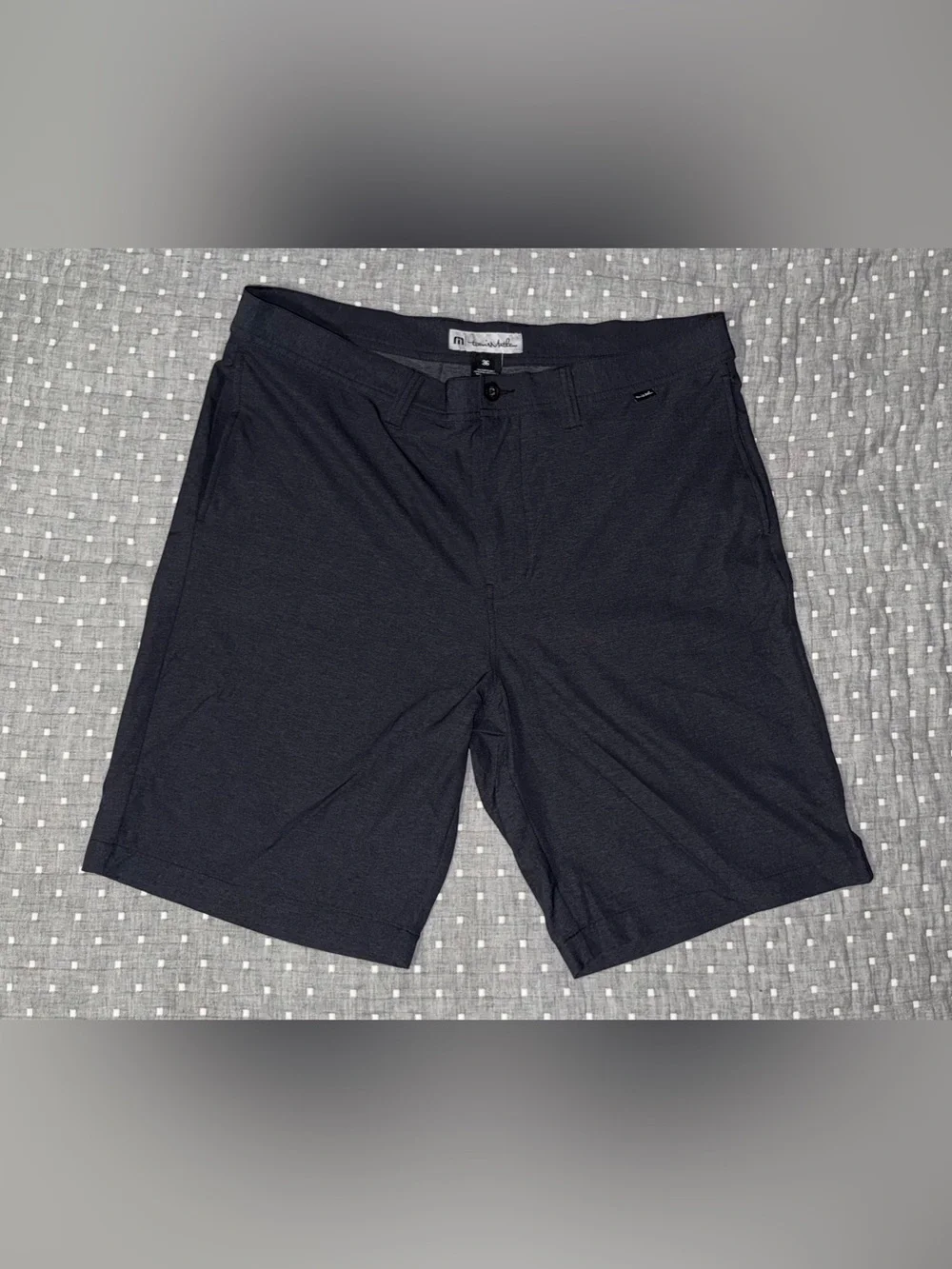 Travis Mathew Men's Charcoal Flat Front Stretch Shorts Performance Golf Size 36